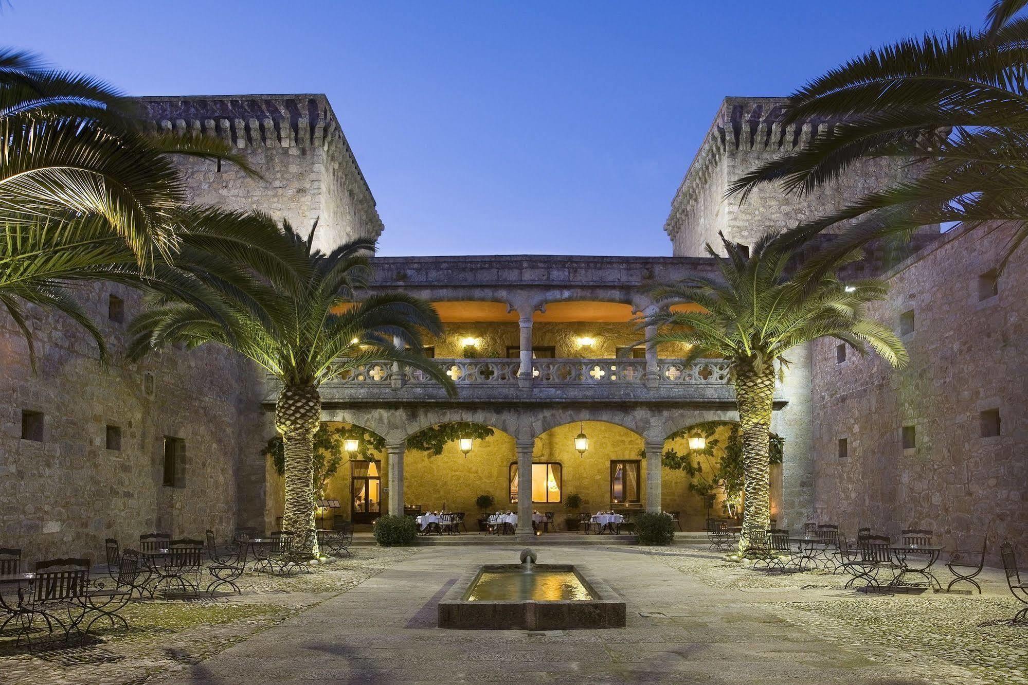 Parador De Харанділья-де-ла-Вера Екстер'єр фото
